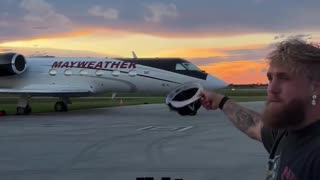 Jake Paul Mocks Floyd Mayweather for Having a Smaller Jet