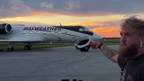Jake Paul Mocks Floyd Mayweather for Having a Smaller Jet