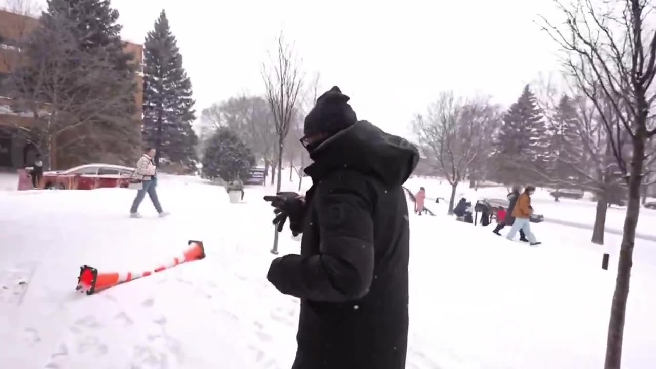 As Don Lemon Watches Kids Fleeing Church: 'This Is What Protesting is About'