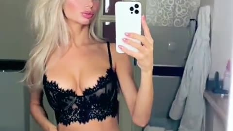 New Model Girl Lifestyle Beauty Fashion