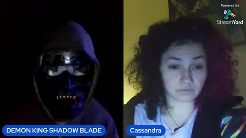 [27Dec25]#1 Cyraxx cosplay a mask idiot to scare trolls away