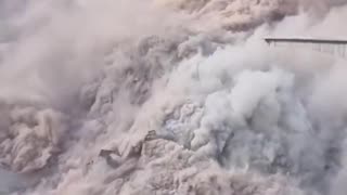 Hongqi bridge collapses in southwest China, months after opening.