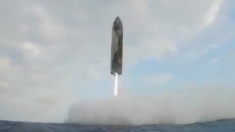 This is a real video of a past @SpaceX Starship water landing. Trying again tomorrow.