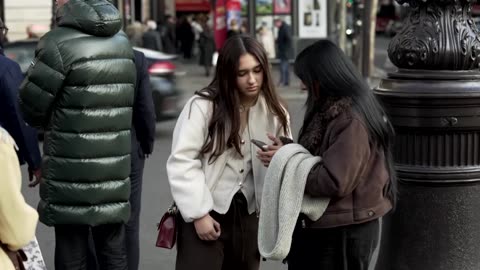 EU Parliament pushes for age limits on social media