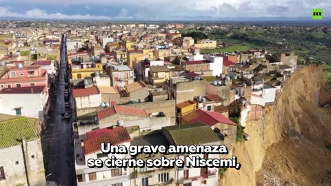 Más de 1.000 evacuados tras un deslizamiento en Italia