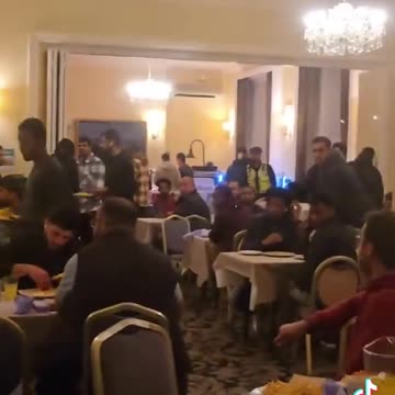 🚨 An auditor came across Derby Station Migrant Hotel and caught them stuffing...