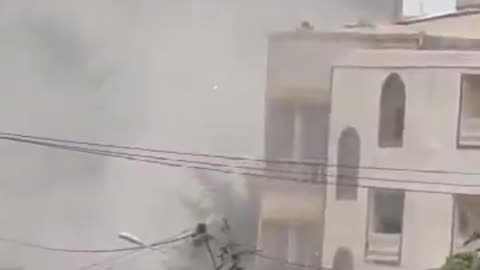 ❗️ A fierce clash erupted between Iranian security forces and the Jaysh al-Zalm