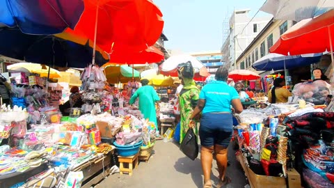 🇬🇭 This Market Is Very Busy
