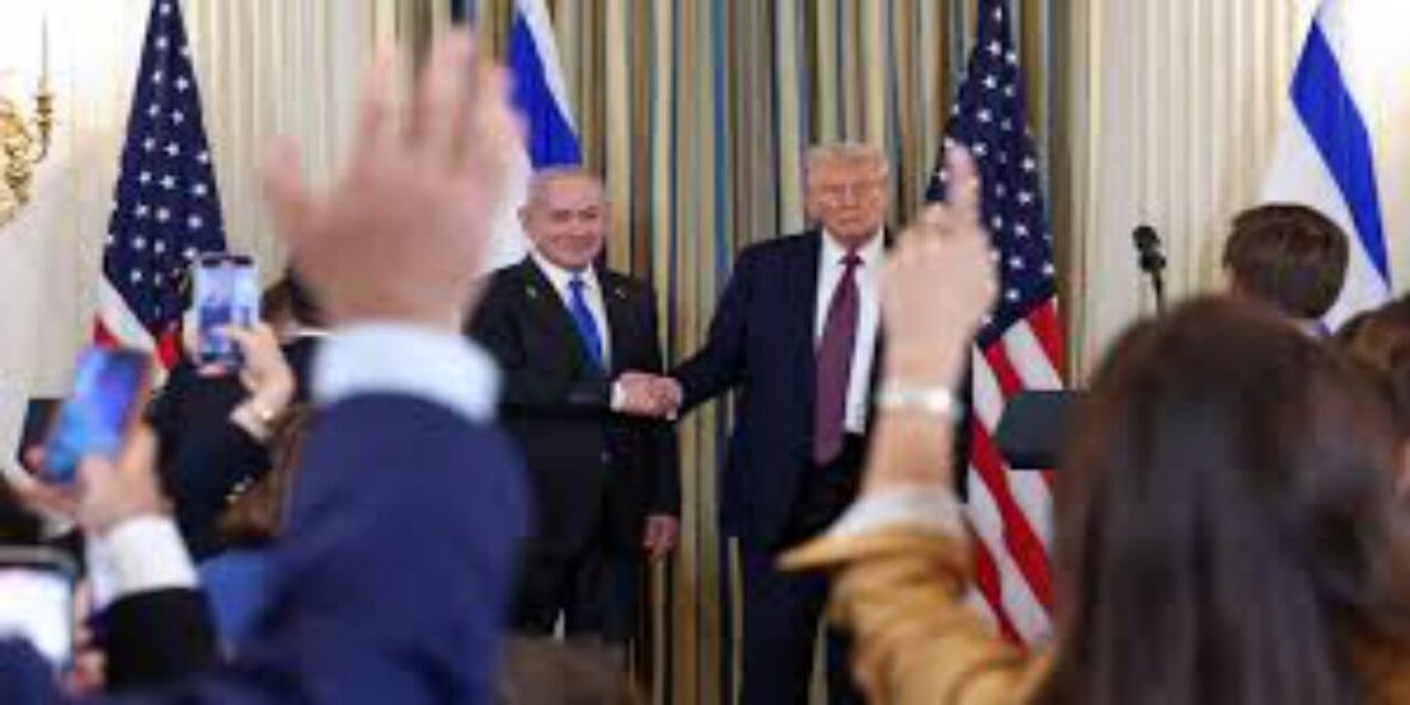 Trump Posts Statements of Support for Middle East Deal