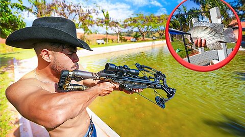 PESQUEI COM A MINHA CROSSBOW E PEGUEI UM PEIXE ENORME