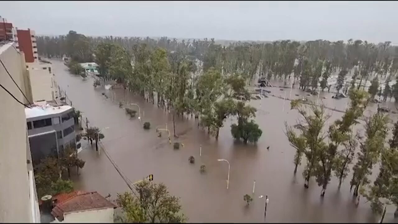 Argentine city of Bahia Blanca flooded after severe storm, with at least 6 dead