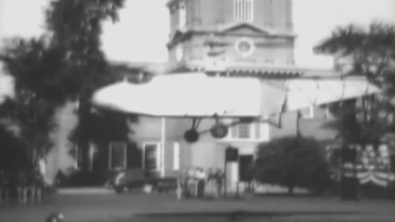 [HELICOPTER DEMONSTRATION AT GREEN... - [HELICOPTER DEMONSTRATION AT GREENFIELD VILLAGE] - fc-fc-149