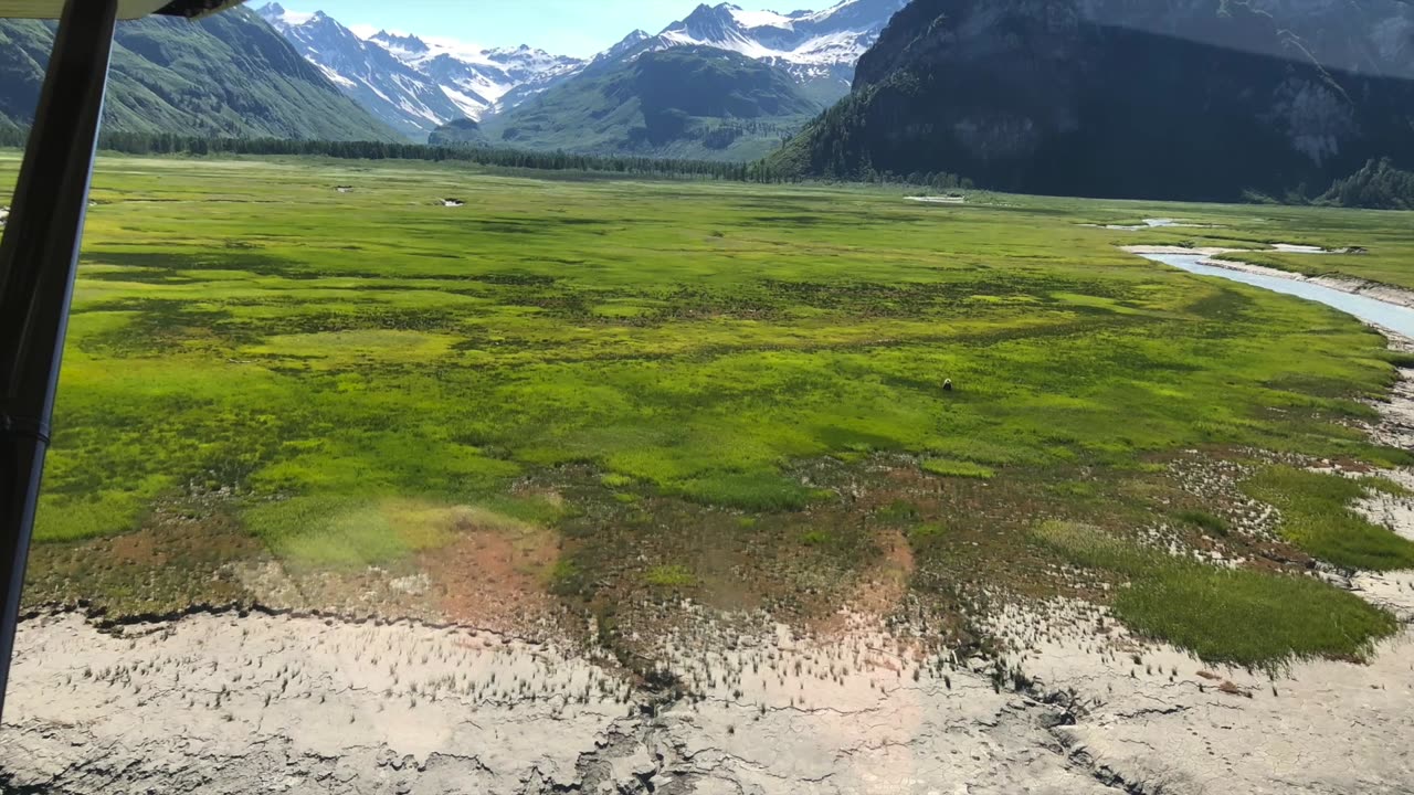 Exploring at Low Tide - Alaska Bush Flying
