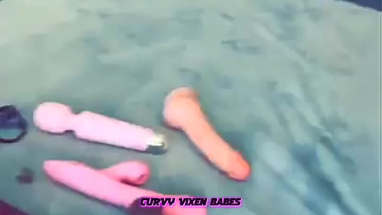 Lolly Dames search for a deep digging bbc 🍑💦👙🍼