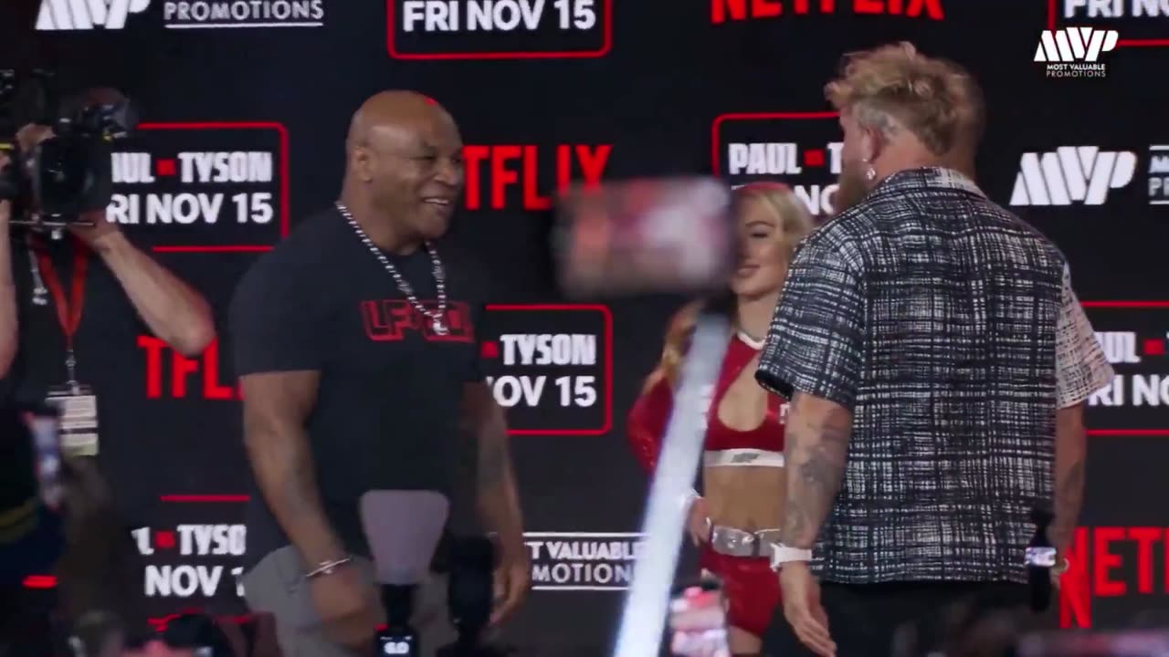 Mike Tyson - Jake Paul