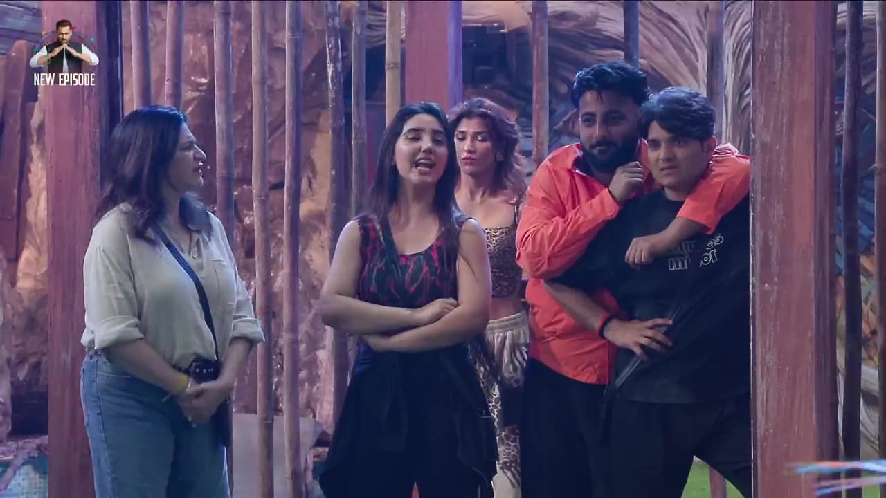 Bigg Boss S19 E40 - Day 39: Dino Park - Survive for Captaincy!