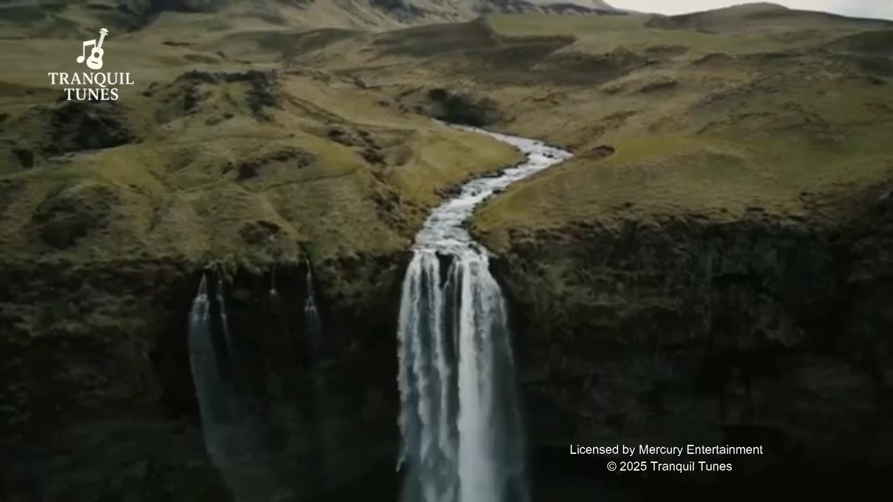 The sound of music accompanied by water is suitable for brain therapy and sleep relaxation