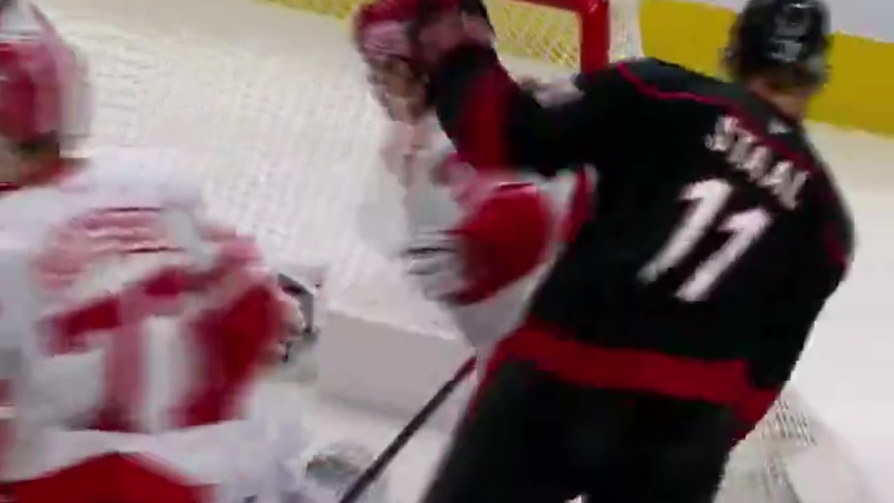 Carolina Hurricanes - Staal steal ➡️ Staal score