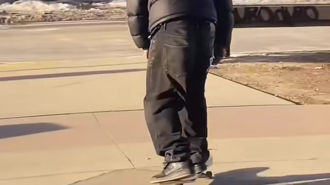 😂🤦‍♂️ Bro Snapped! | SkateNation