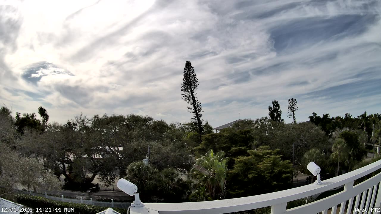 Siesta key Florida cold front going through 1/10/26