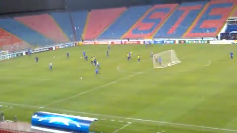 Antrenament oficial FC Dynamo Kyiv pe vechiul stadion Steaua cu Tibi Ghioane & Florin Cernat in lot