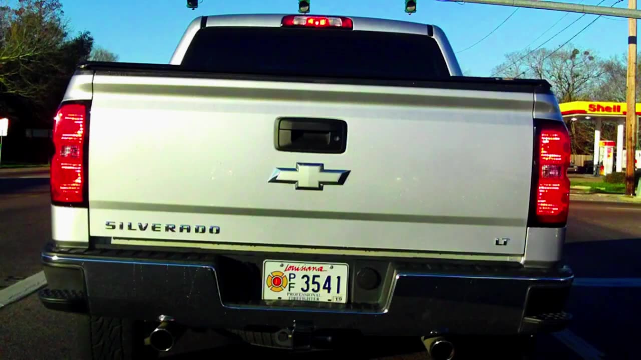 Nissan Pathfinder and Chevy Silverado