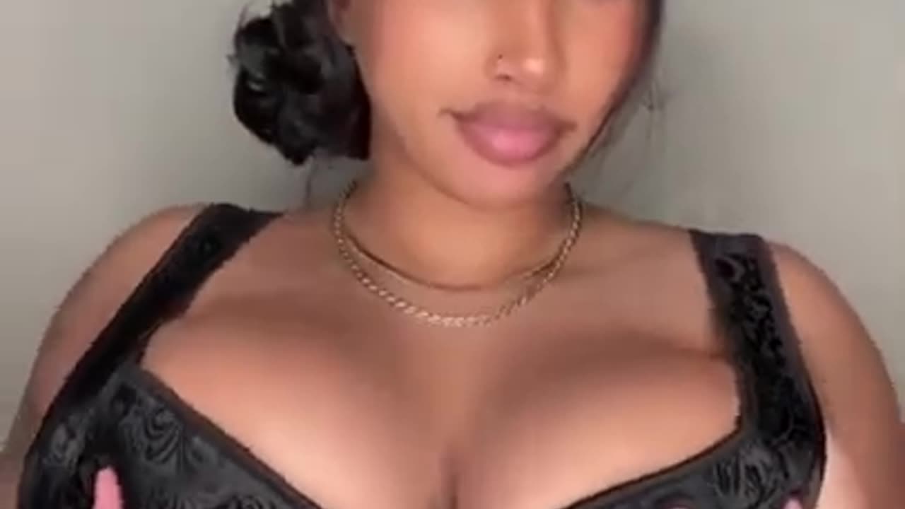 TikTok bop Challenge 🍎