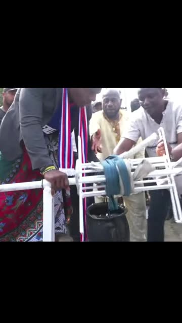 Speed ​​lifts water from a well