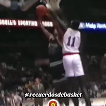 MANUTE BOL 4 tapones en 5 segundos 💪🏀 #ManuteBol #blocks #tapones #nba90s #basketball