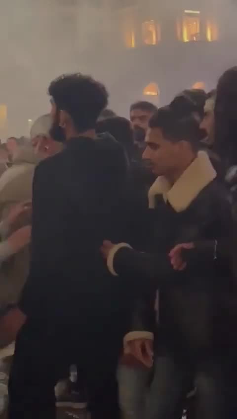 This is the most important city in Italy, Milan, and in video there are no Italians.