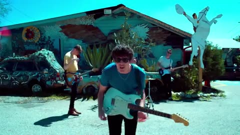 Circa Waves - Stuck In My Teeth