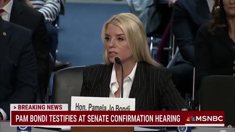 📌 Pam Bondi mentions her trip to the border, but Sen. Hirono changes subject