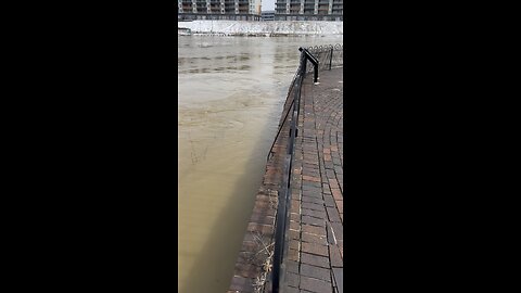 Ohio river flooding in Cincinnati and northern Kentucky