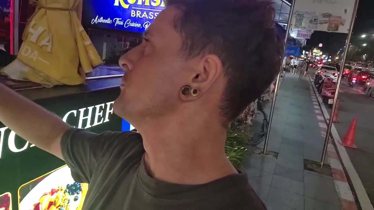 DOUCHEBAG ALCOHOLIC PATTAYA BELLENDS