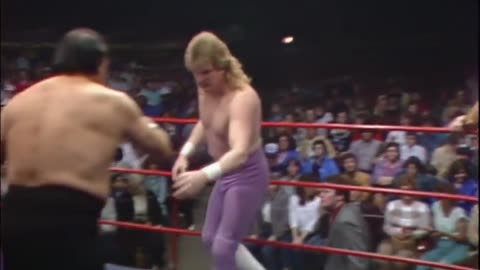 (1985.01.25) The Midnight Express vs Johnny Mantell & Jose Lothario - WCCW
