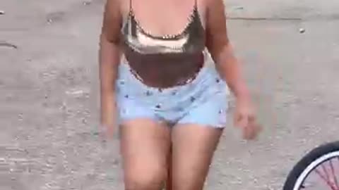 I want to take it away before anyone sees it...oh.😯 😂