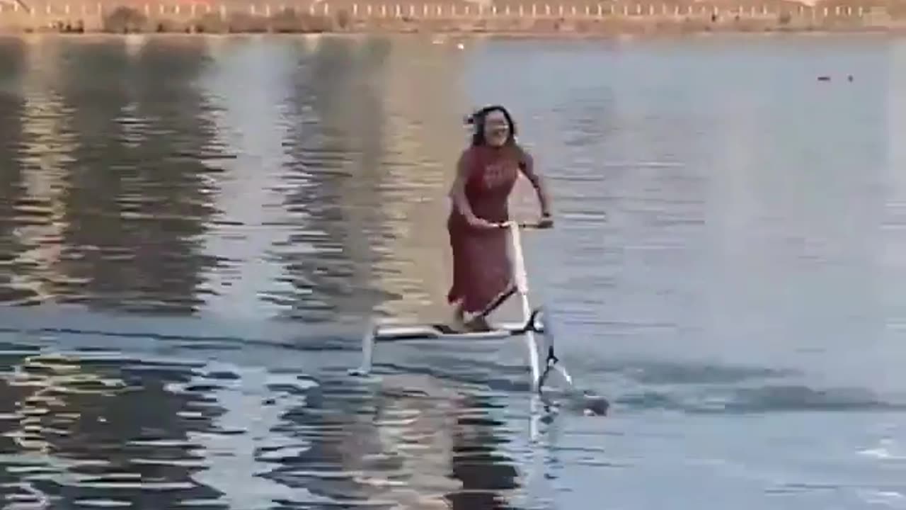 🚀 This Human Powered Hydrofoil Is Insane! | FeedMyCuriosity