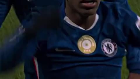 Start believing the hype' - how 'effortless' Estevao outshone Yamal