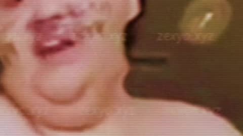 Queen Aurora exposed