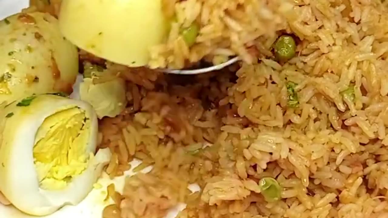 Egg Pulao ASMR Cooking #shorts #asmrcooking #eggpulao #rumble