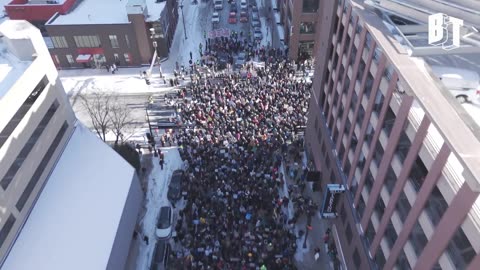 🇺🇸 50,000 anti-ICE protesters in Minneapolis, yesterday.