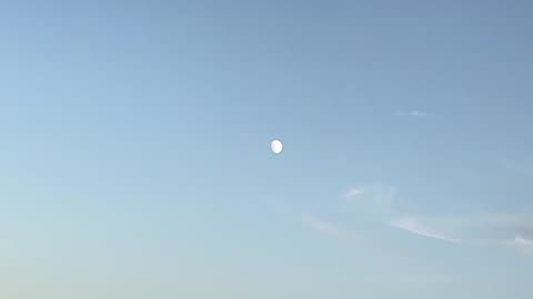 The Waxing Gibbous on October 3 has an illumination of 84%.