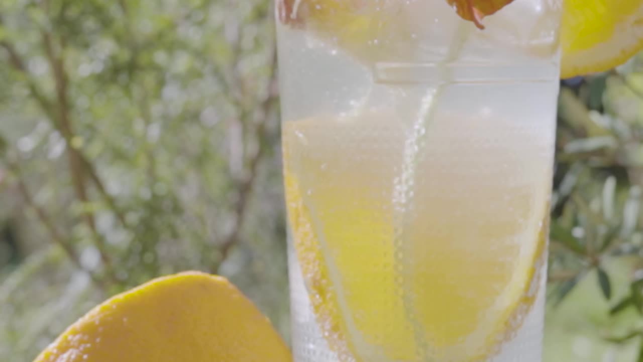🍋🌿 Rosemary Citrus Glow Tonic