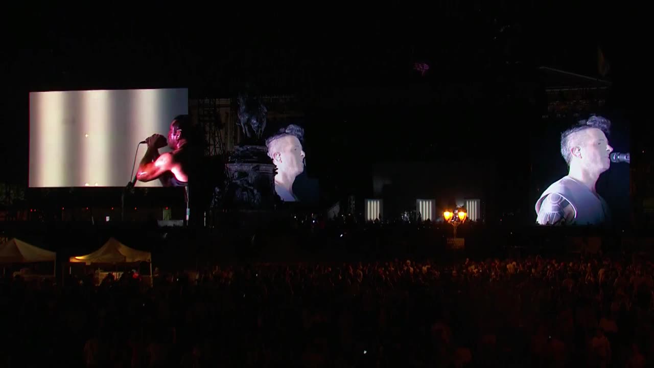 1,000,000 - Nine Inch Nails (live)