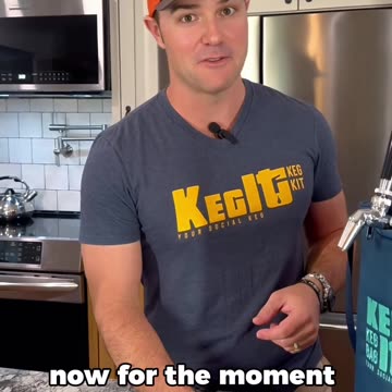 Jalapeño Cilantro Margarita - Love Spicy? You'll love this! #jalapeño #cocktails #margarita #spicy