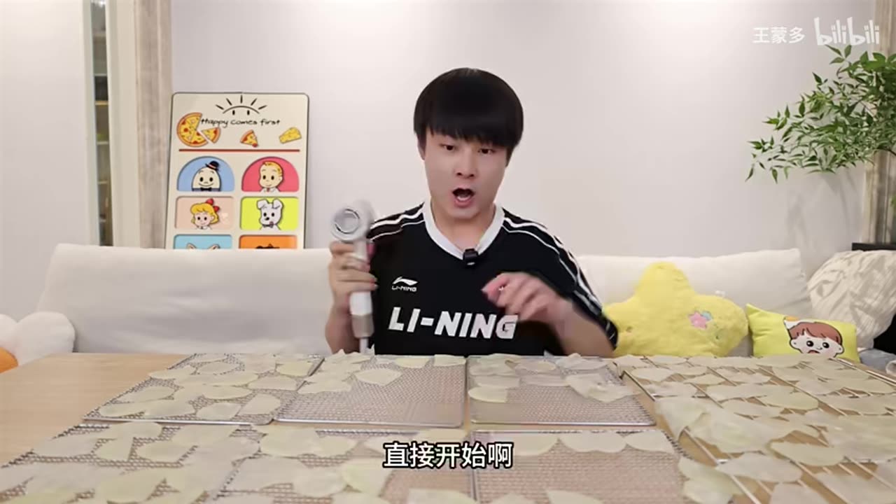 Challenge: Turn 10 Yuan of Potatoes into a Homemade All-You-Can-Eat Chips Buffet