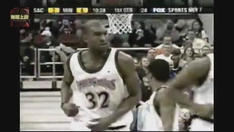 Joe Smith 25 Points Vs. Kings, 2002-03.