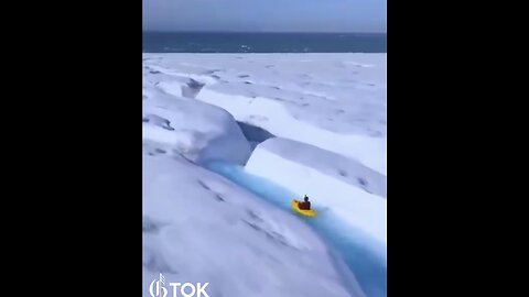 SAILING ON WATERFALL ICE IN NORWAY🇳🇴🚣❄️🛶💫