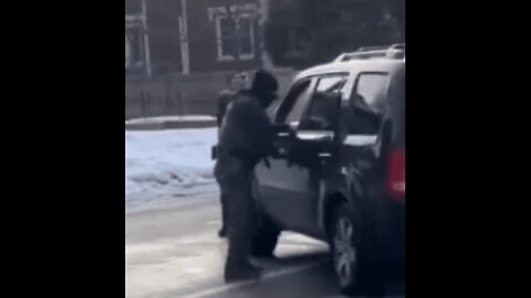 WATCH IN SLOW MOTION: Good Ignored Orders, Reversed, Aimed Her SUV At ICE Agent,, & Drove Toward Him