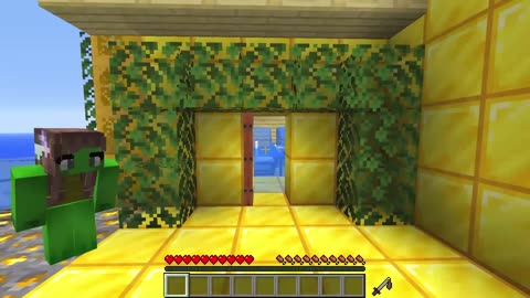 Minecraft Maizen: Diamond Water House Family Showdown 💎👨‍👩‍👧🔥